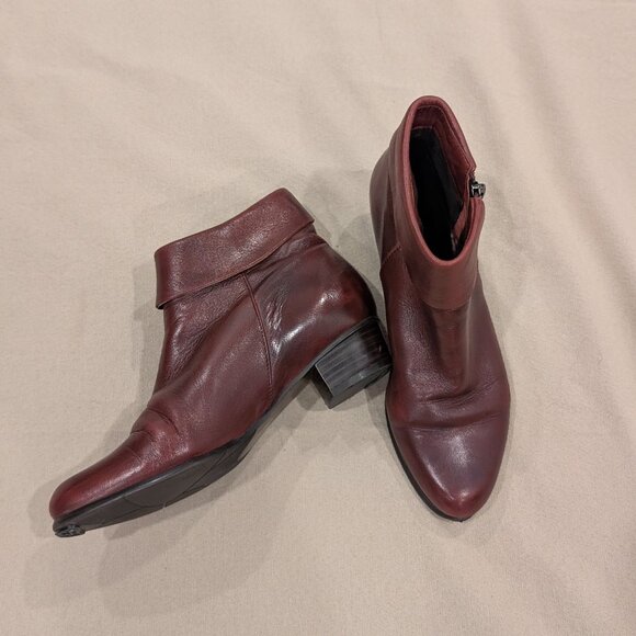 Spring Step Stockholm Booties in Bordeaux - Women's sz 7 - Picture 1 of 12